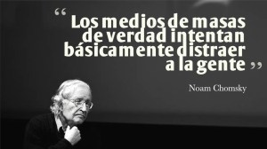 Medios de comunicación Noam Chomky
